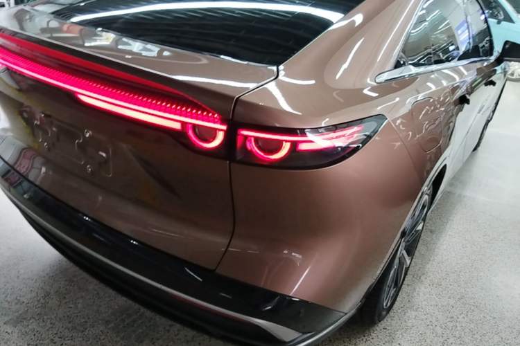 Used Mazda EZ-6 2024 Range-Extended 200 Luxury Edition Right Rear Taillight