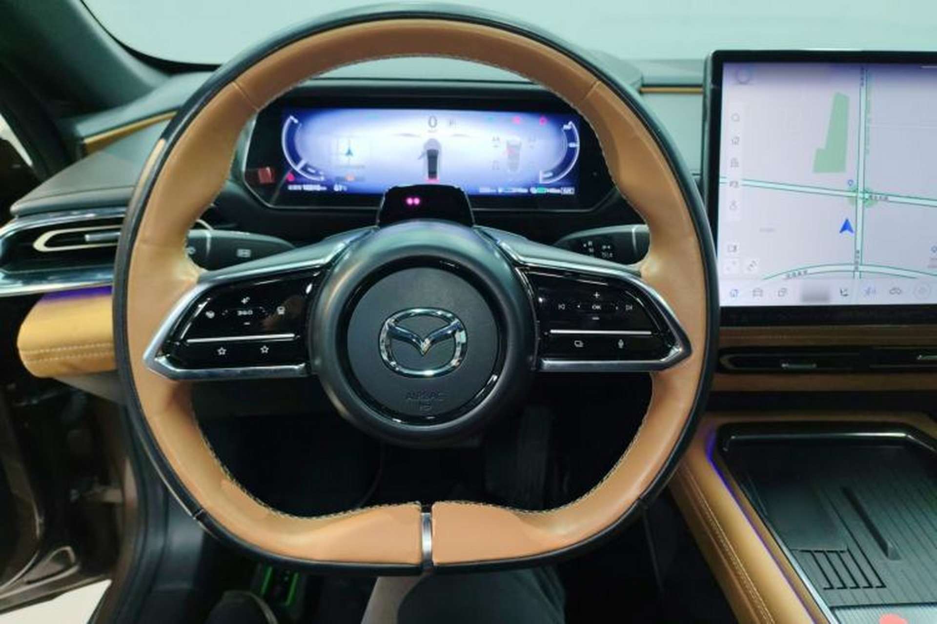 Used Mazda EZ-6 2024 Range-Extended 200 Luxury Edition Steering Wheel