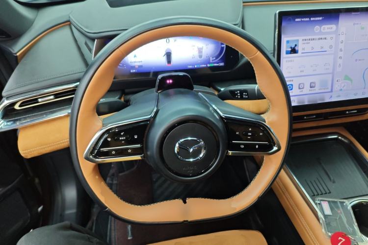Used Mazda EZ-6 2024 Range-Extended 200 Luxury Edition Steering Wheel