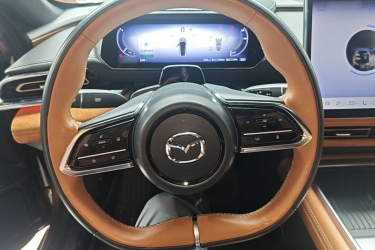 Used Mazda EZ-6 2024 Range-Extended 200 Luxury Edition Steering Wheel