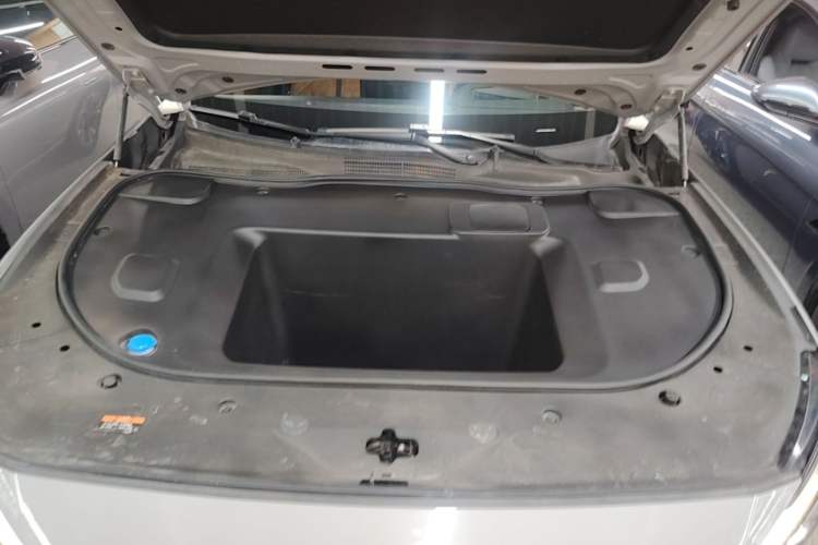 Used Mazda EZ-6 2024 Pure Electric 600 ZhiZun Edition Engine Bay