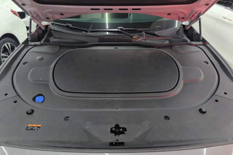 Used Mazda EZ-6 2024 Range-Extended 200 Engine Bay