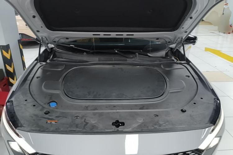 Used Mazda EZ-6 2024 Range-Extended 200 Luxury Edition Engine Bay