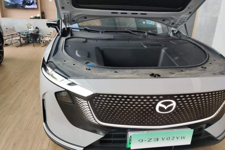 Used Mazda EZ-6 2024 Pure Electric 600 ZhiZun Edition Engine Bay Right