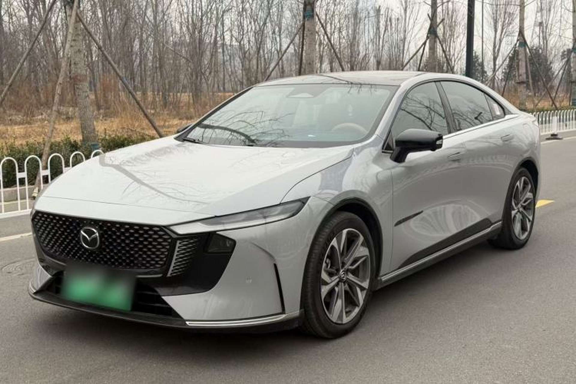 Used Mazda EZ-6 2024 Range-Extended 200 Luxury Edition Exterior 1
