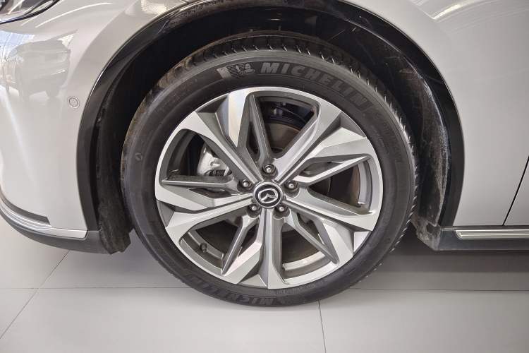 Used Mazda EZ-6 2024 Range-Extended 200 Luxury Edition Exterior 2