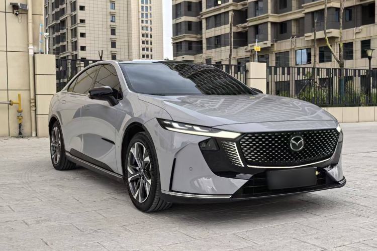 Used Mazda EZ-6 2024 Range-Extended 200 Luxury Edition Exterior 3