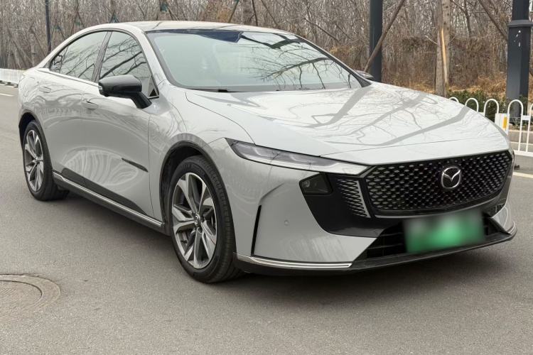 Used Mazda EZ-6 2024 Range-Extended 200 Luxury Edition Exterior 3