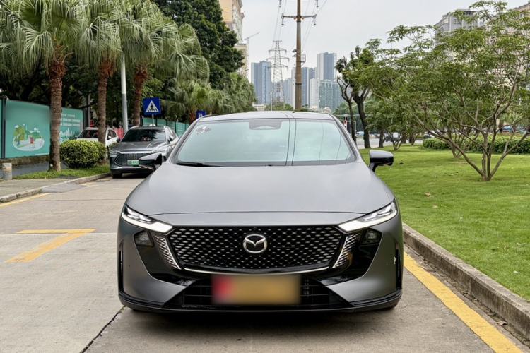 Used Mazda EZ-6 2024 Range-Extended 200 Luxury Edition Exterior 4