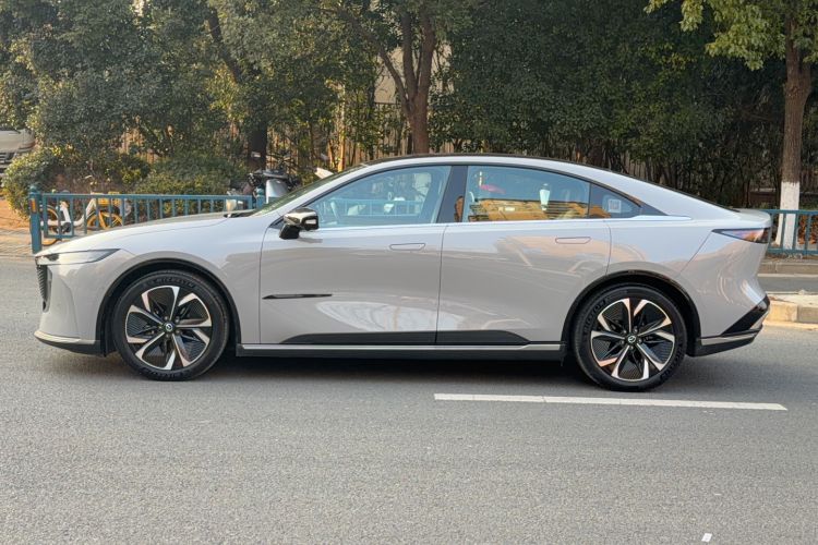Used Mazda EZ-6 2024 Pure Electric 600 ZhiZun Edition Exterior 4