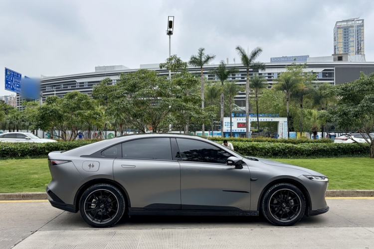 Used Mazda EZ-6 2024 Range-Extended 200 Luxury Edition Exterior 7