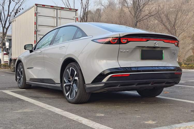 Used Mazda EZ-6 2024 Pure Electric 600 ZhiZun Edition Exterior 7