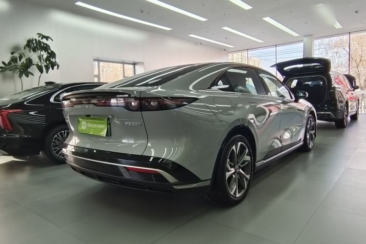 Used Mazda EZ-6 2024 Range-Extended 200 Luxury Edition Exterior 8