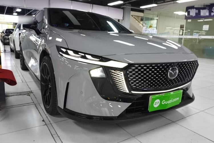 Used Mazda EZ-6 2024 Range-Extended 200 Luxury Edition Front Right 45 Deg