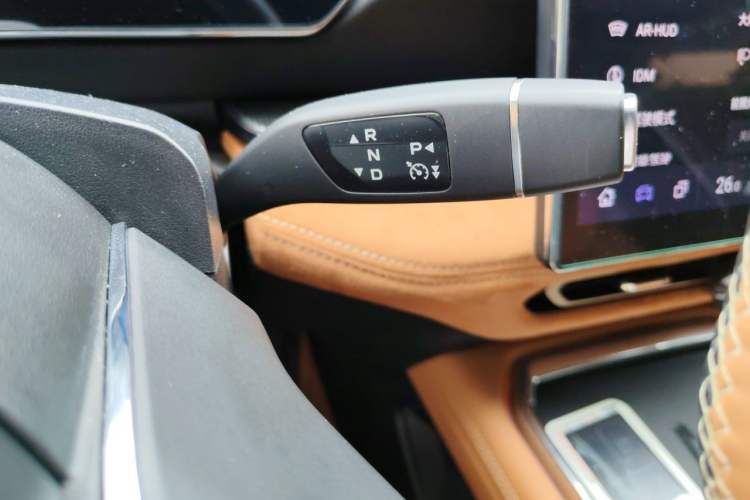 Used Mazda EZ-6 2024 Range-Extended 200 Luxury Edition Gear Lever