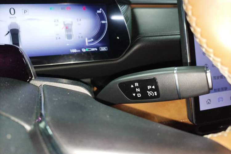 Used Mazda EZ-6 2024 Pure Electric 600 ZhiZun Edition Gear Lever