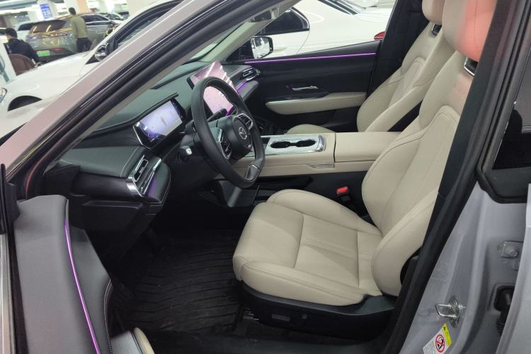 Used Mazda EZ-6 2024 Range-Extended 200 Left Front Seat