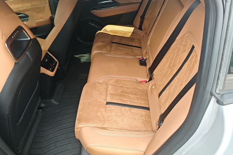 Used Mazda EZ-6 2024 Range-Extended 200 Luxury Edition Left Rear Seat