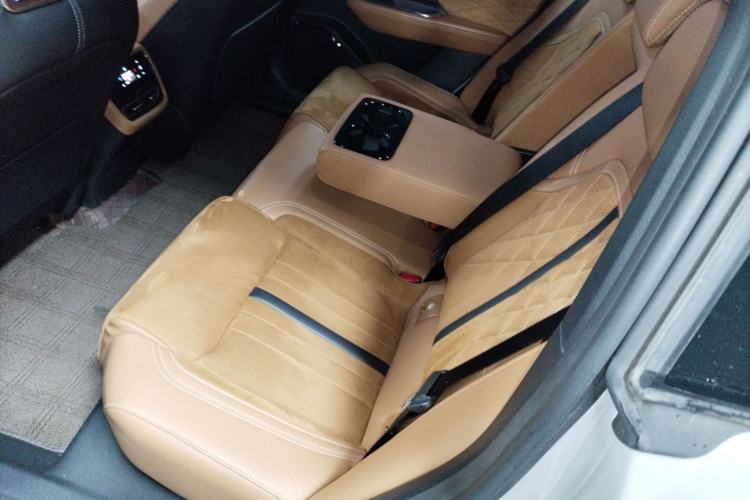 Used Mazda EZ-6 2024 Pure Electric 600 ZhiZun Edition Left Rear Seat