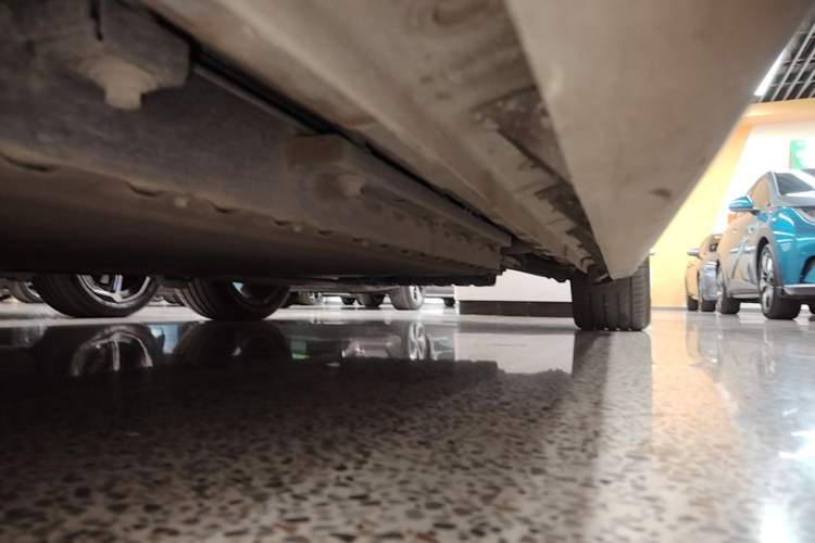 Used Mazda EZ-6 2024 Range-Extended 200 Luxury Edition Left Side Sill