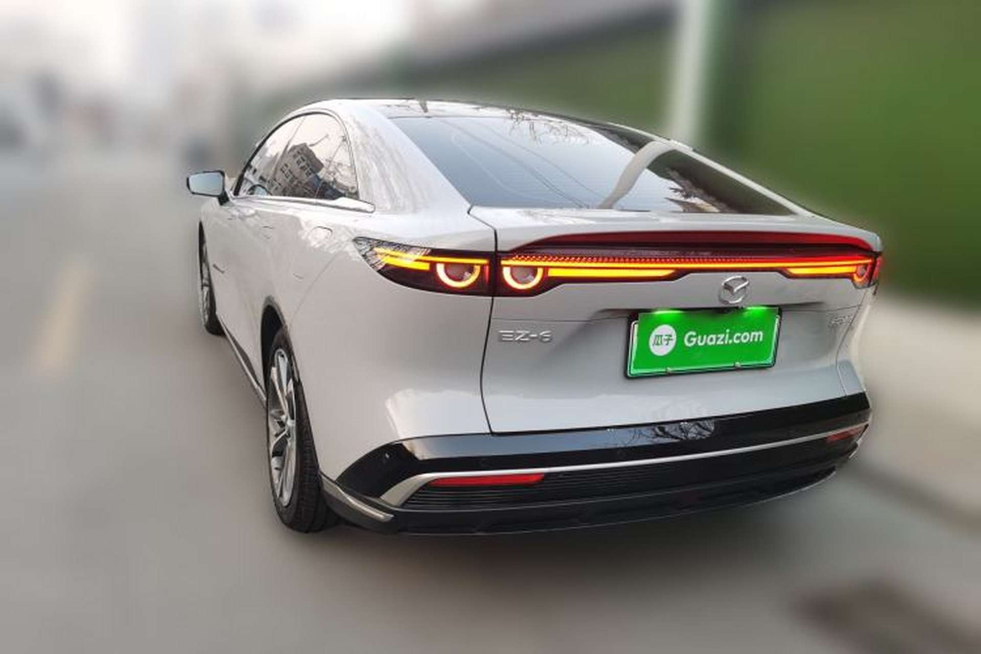 Used Mazda EZ-6 2024 Range-Extended 200 Luxury Edition Rear Left 45 Deg