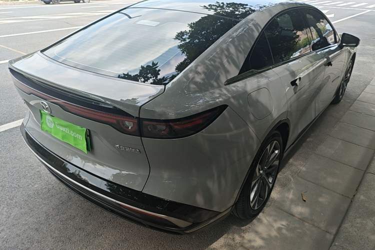 Used Mazda EZ-6 2024 Range-Extended 200 Luxury Edition Rear Right 45 Deg