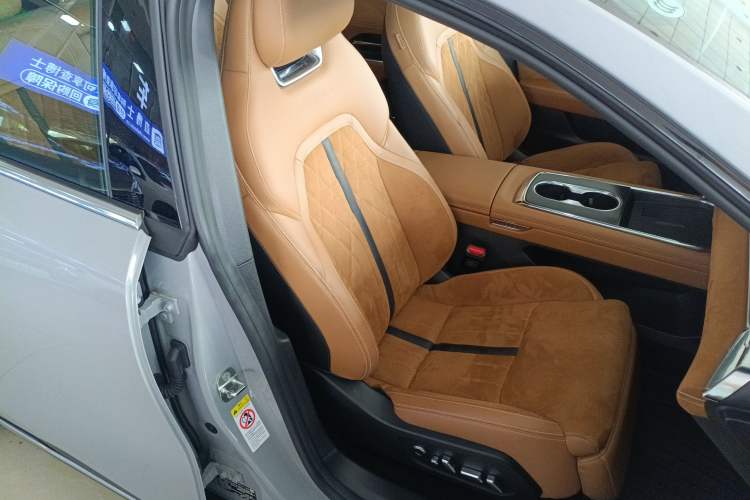 Used Mazda EZ-6 2024 Pure Electric 600 ZhiZun Edition Right Front Seat