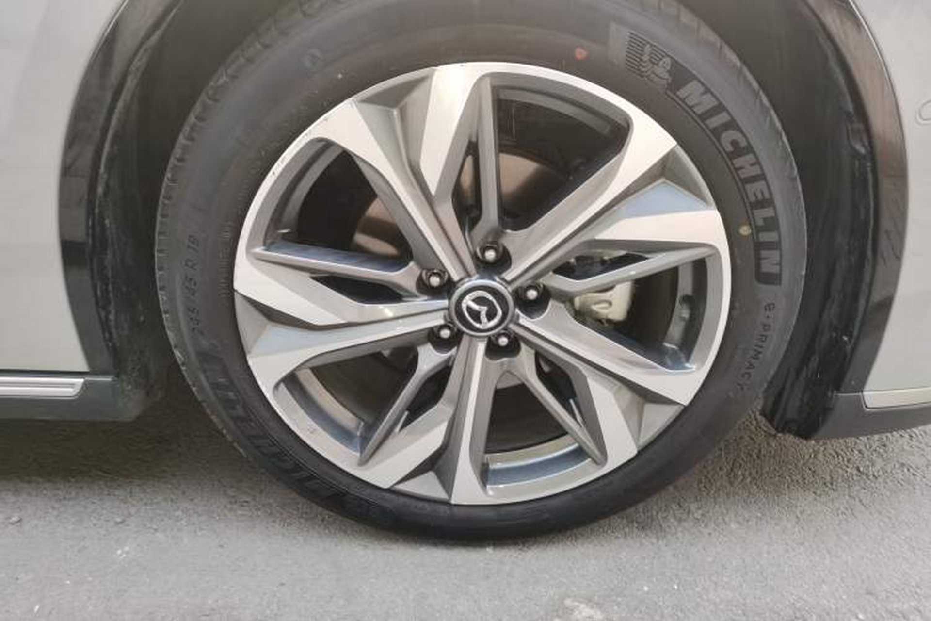 Used Mazda EZ-6 2024 Range-Extended 200 Luxury Edition Right Front Wheel Hub