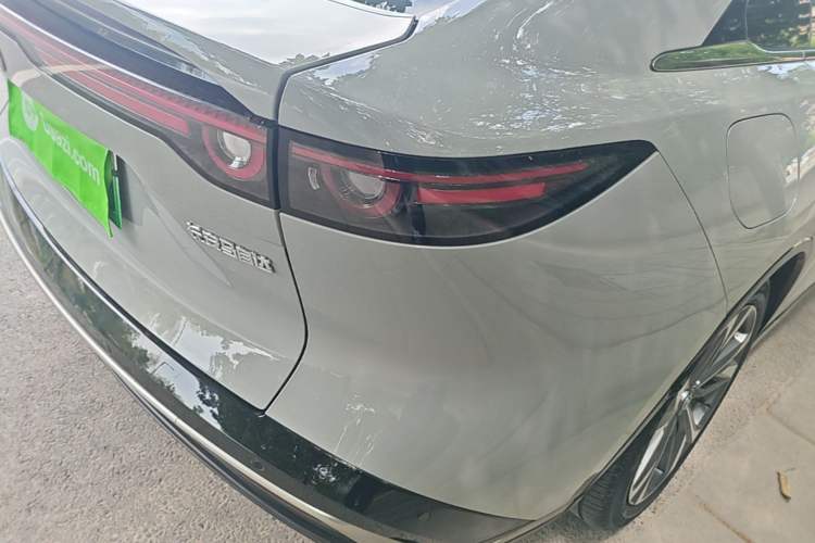 Used Mazda EZ-6 2024 Range-Extended 200 Luxury Edition Right Rear Taillight