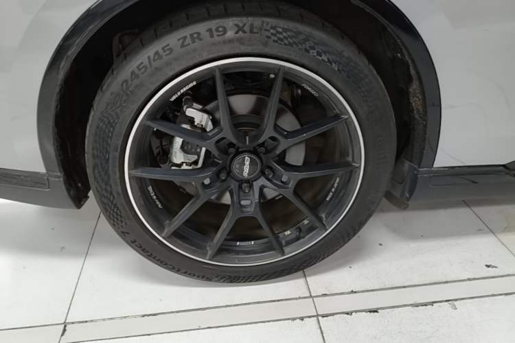 Used Mazda EZ-6 2024 Range-Extended 200 Luxury Edition Right Rear Wheel Hub