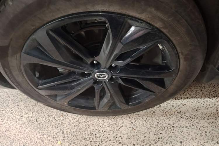 Used Mazda EZ-6 2024 Range-Extended 200 Luxury Edition Right Rear Wheel Hub