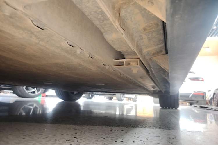 Used Mazda EZ-6 2024 Pure Electric 600 ZhiZun Edition Right Side Sill