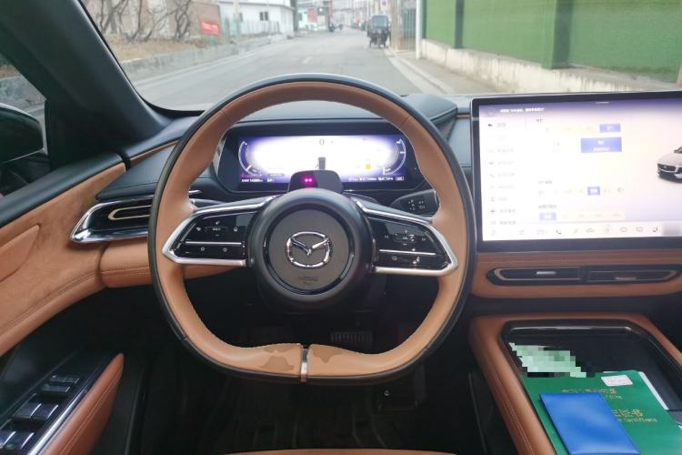 Used Mazda EZ-6 2024 Range-Extended 200 Luxury Edition Steering Wheel