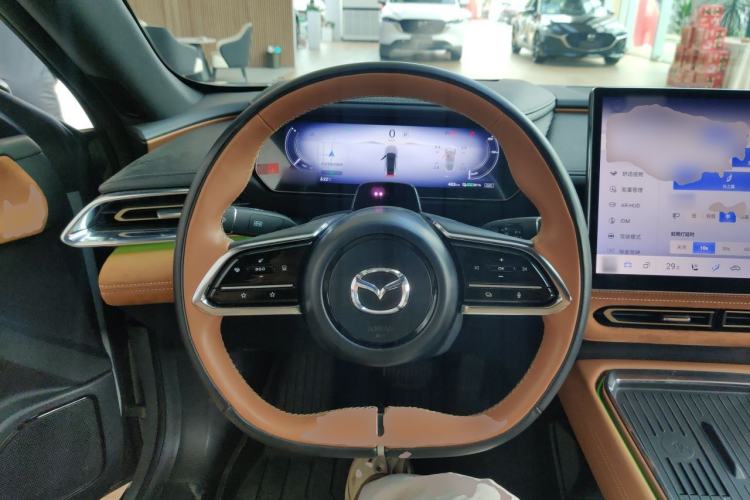 Used Mazda EZ-6 2024 Pure Electric 600 ZhiZun Edition Steering Wheel