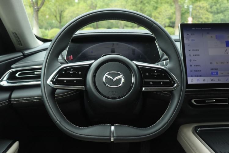 Used Mazda EZ-6 2024 Pure Electric 480 Zhiyue Edition Steering Wheel