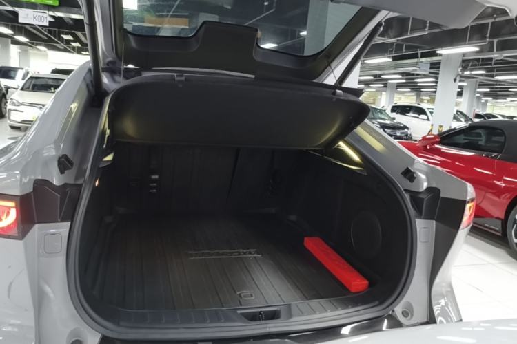 Used Mazda EZ-6 2024 Range-Extended 200 Luxury Edition Trunk