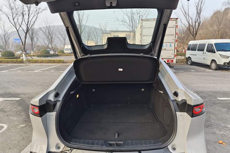Used Mazda EZ-6 2024 Pure Electric 600 ZhiZun Edition Trunk