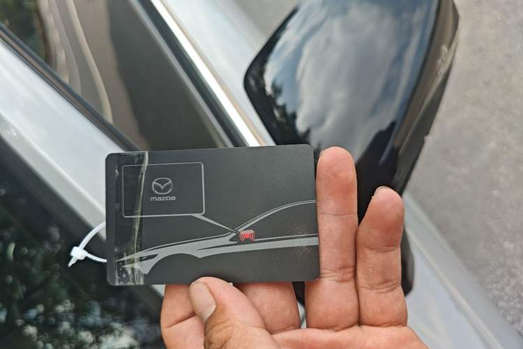 Used Mazda EZ-6 2024 Range-Extended 200 Luxury Edition Vehicle Key