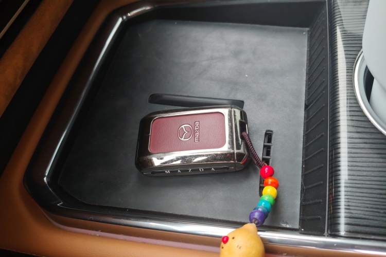 Used Mazda EZ-6 2024 Range-Extended 200 Luxury Edition Vehicle Key