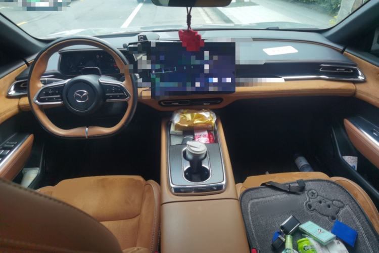 Used Mazda EZ-6 2024 Pure Electric 600 ZhiZun Edition Center Console