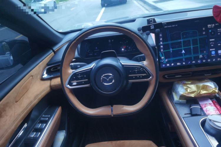 Used Mazda EZ-6 2024 Pure Electric 600 ZhiZun Edition Steering Wheel