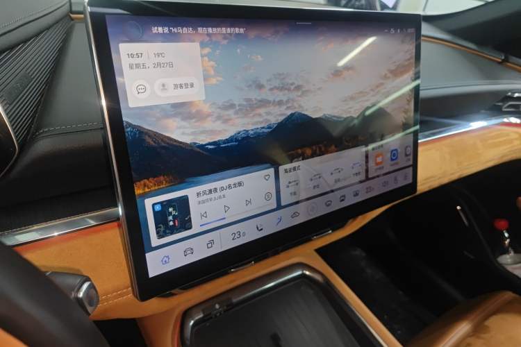 Used Mazda EZ-6 2024 Range-Extended 200 Luxury Edition Audio And AC Panel