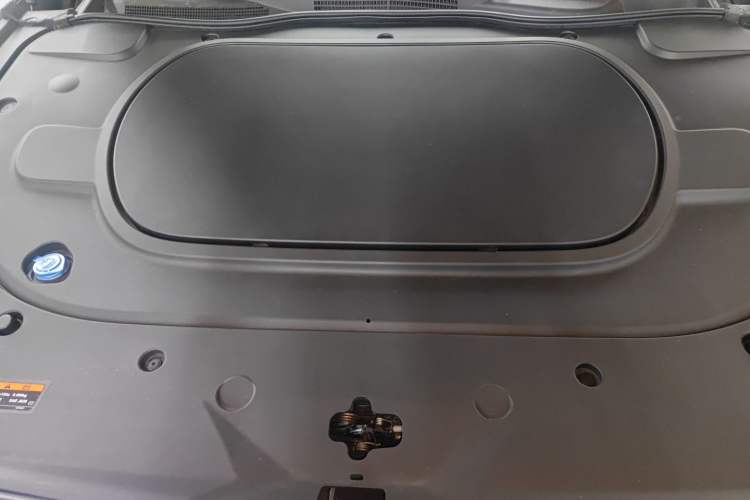 Used Mazda EZ-6 2024 Range-Extended 200 Luxury Edition Engine Bay