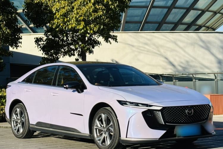 Used Mazda EZ-6 2024 Range-Extended 200 Luxury Edition Exterior 3