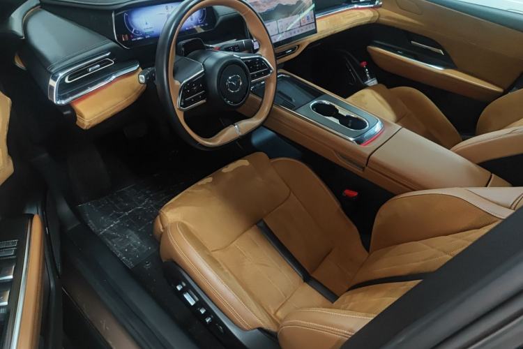 Used Mazda EZ-6 2024 Range-Extended 200 Luxury Edition Left Front Seat