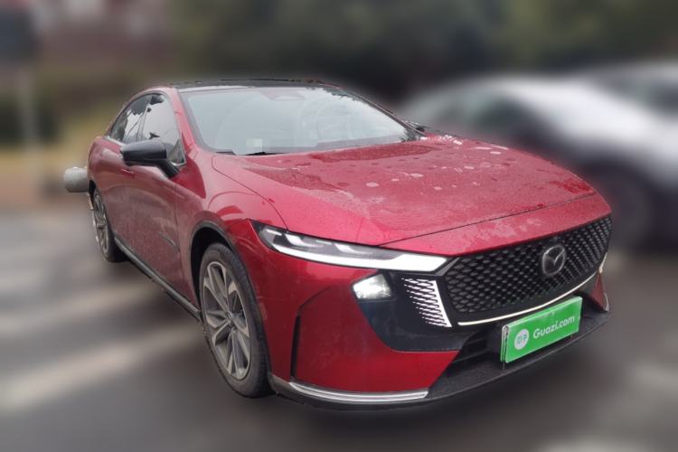 Used Mazda EZ-6 2024 Range-Extended 200 Luxury Edition Front Right 45 Deg