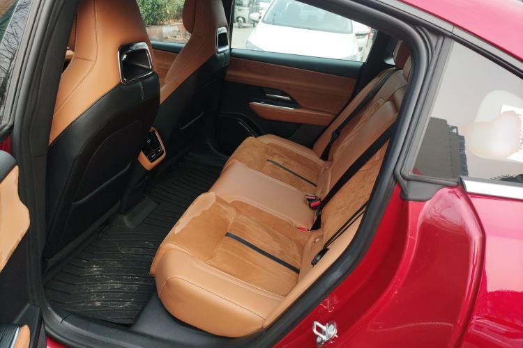 Used Mazda EZ-6 2024 Pure Electric 600 ZhiZun Edition Left Rear Seat