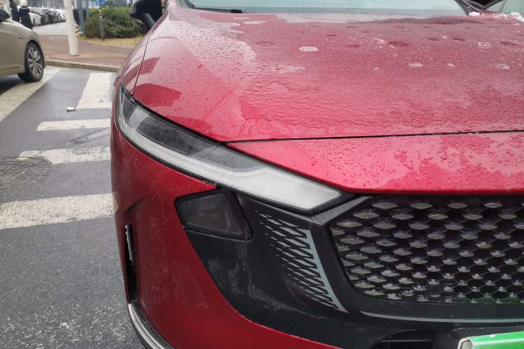 Used Mazda EZ-6 2024 Range-Extended 200 Luxury Edition Right Front Headlight