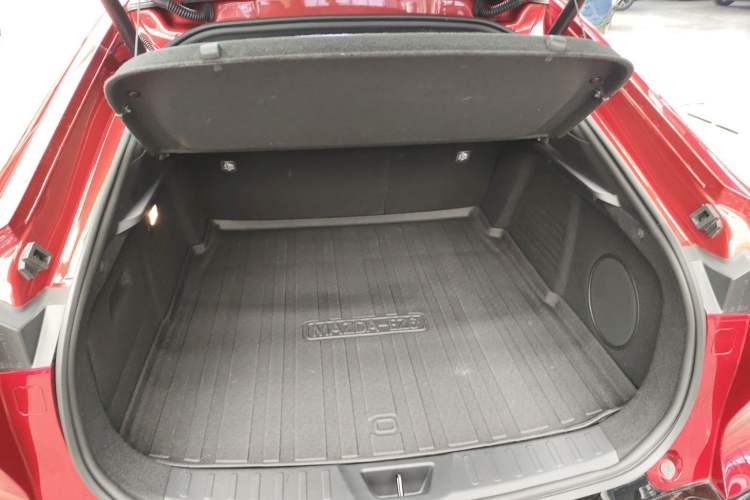 Used Mazda EZ-6 2024 Range-Extended 200 Luxury Edition Trunk