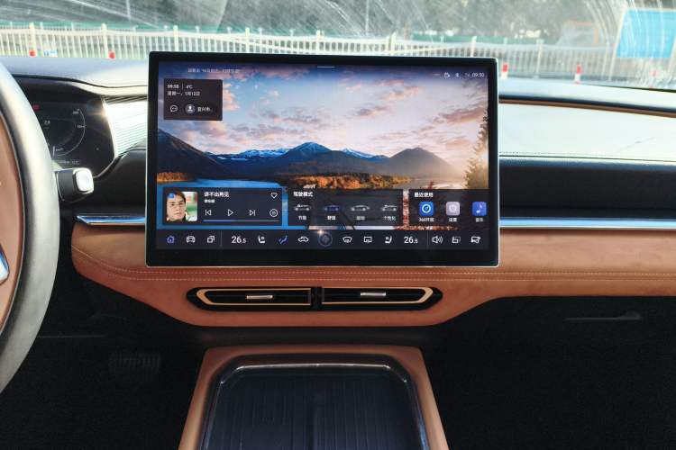 Used Mazda EZ-6 2024 Range-Extended 200 Luxury Edition Audio And AC Panel